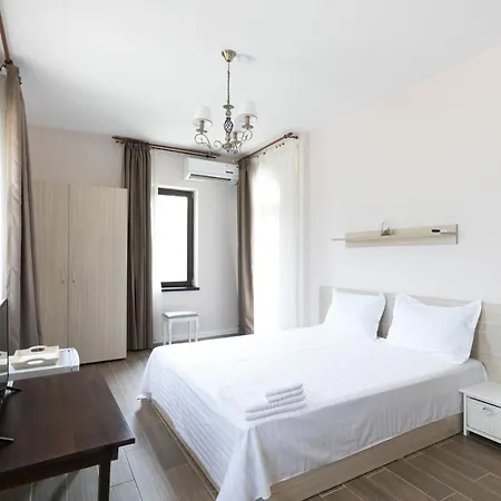 Ciao - Adults Only בית הארחה 4*